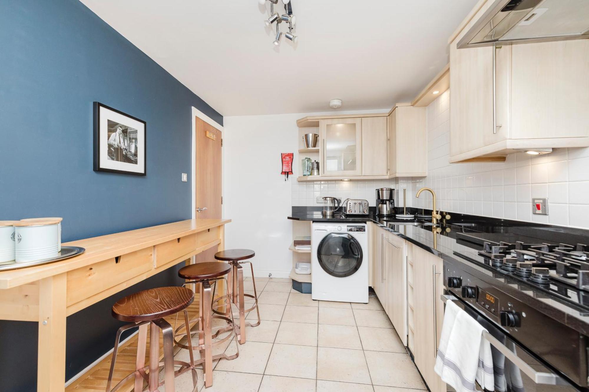 Joivy Stylish Apartment With Balcony In Old Town Édimbourg Extérieur photo