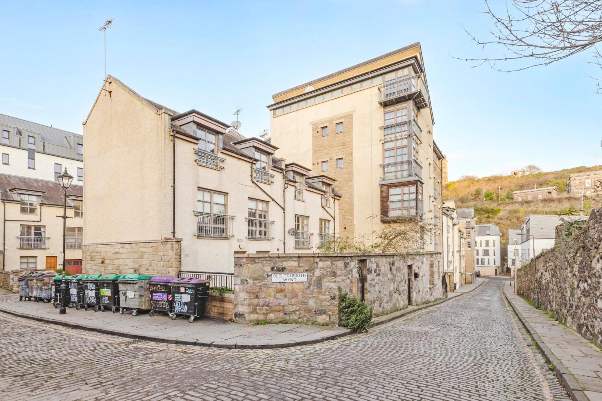 Joivy Stylish Apartment With Balcony In Old Town Édimbourg Extérieur photo